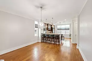 1027 Main St, Greenville, SC 29601 - Photo 13