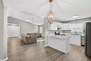 104 Brown Ln, Simpsonville, SC 29681 - Photo 7