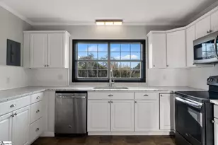 1010 Bern Cir, Anderson, SC 29626 - Photo 9