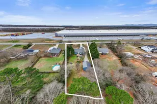 687 Robinson Rd, Greer, SC 29651 - Photo 47