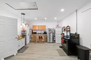 687 Robinson Rd, Greer, SC 29651 - Photo 43