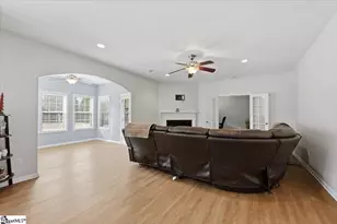 105 Damascus Dr, Simpsonville, SC 29681 - Photo 13