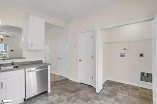 604 Graythorn Ln, Greenville, SC 29607 - Photo 15