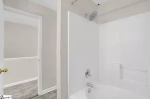 604 Graythorn Ln, Greenville, SC 29607 - Photo 23