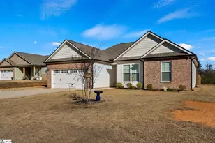 213 Boggs Rd, Belton, SC 29627 - Photo 3