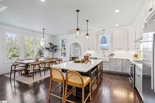 425 E Faris Rd, Greenville, SC 29605 - Photo 7