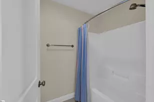 208 Carilion Ln, Greenville, SC 29617 - Photo 29