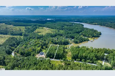 930 Eagles Harbor Drive, Hodges, SC 29653 - Photo 9