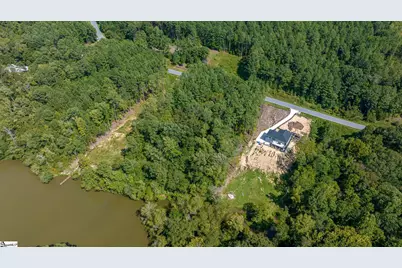 930 Eagles Harbor Drive, Hodges, SC 29653 - Photo 5