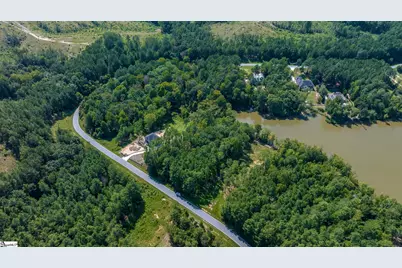 930 Eagles Harbor Drive, Hodges, SC 29653 - Photo 11