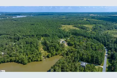 930 Eagles Harbor Drive, Hodges, SC 29653 - Photo 15