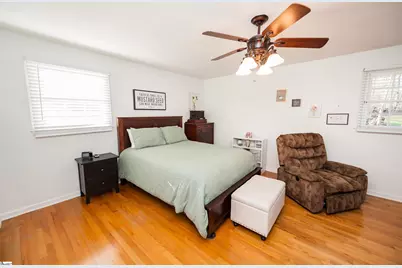 302 Peach Valley Drive, Spartanburg, SC 29303 - Photo 15