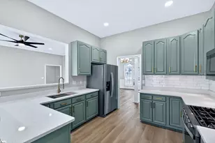 7 Willow Oak Ct, Simpsonville, SC 29681 - Photo 15