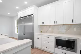 301 Front St, Easley, SC 29642 - Photo 15