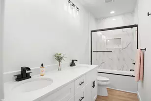 301 Front St, Easley, SC 29642 - Photo 37