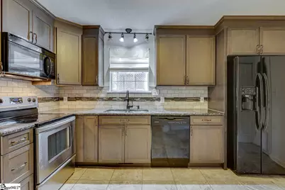 1301 Winding Way, Taylors, SC 29687 - Photo 11