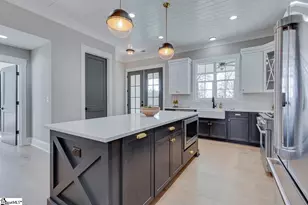 23 Phillips Ave, Greenville, SC 29609 - Photo 9