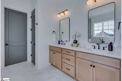 23 Phillips Avenue, Greenville, SC 29609 - Photo 15