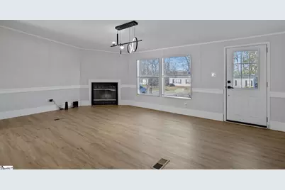 310 Walnut Court, Fountain Inn, SC 29644 - Photo 5