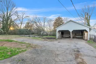 11 Perry Rd, Greenville, SC 29609 - Photo 31