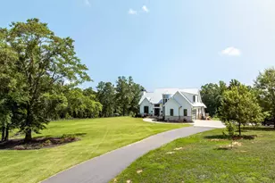 1425 S Harper St, Laurens, SC 29360 - Photo 3