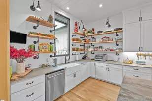 1425 S Harper St, Laurens, SC 29360 - Photo 11