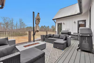 1425 S Harper Street, Laurens, SC 29360 - Photo 37