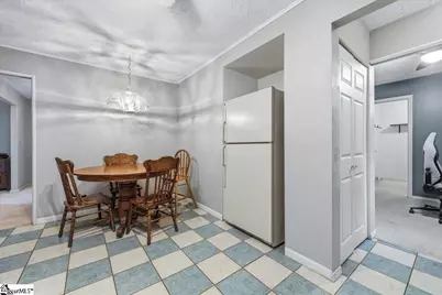 101 Ryan Street, Taylors, SC 29687 - Photo 5