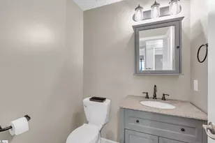 34 Barlow Ct, Simpsonville, SC 29681 - Photo 9