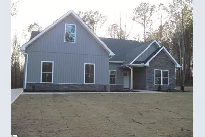 204 Deer Trot Avenue, Belton, SC 29627 - Photo 1