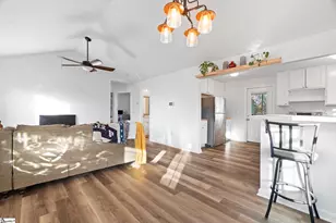 3 Fairlane Cir, Greenville, SC 29607 - Photo 5