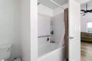 3 Fairlane Cir, Greenville, SC 29607 - Photo 19