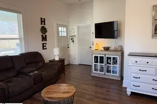 114 Ashe St, York, SC 29745 - Photo 3