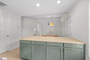320 Oak Knoll Ct, Seneca, SC 29678 - Photo 9