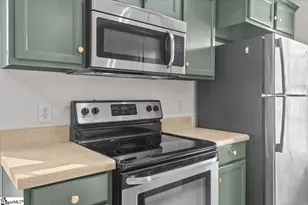 320 Oak Knoll Ct, Seneca, SC 29678 - Photo 5