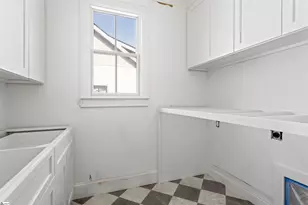 210 W Mountainview Ave, Greenville, SC 29609 - Photo 37