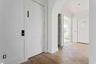 210 W Mountainview Ave, Greenville, SC 29609 - Photo 25