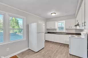 408-B Yardley Ct, Spartanburg, SC 29306 - Photo 9