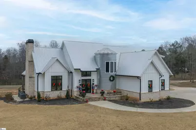 1425 S Harper Street, Laurens, SC 29360 - Photo 3