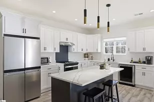 221 Lenhardt Rd, Easley, SC 29640 - Photo 3