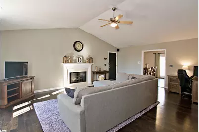 332 Bowlan Road, Belton, SC 29627 - Photo 5