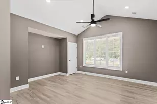 18 Boyd Dr, Travelers Rest, SC 29690 - Photo 33