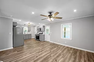 318 Elljean Rd, Easley, SC 29640 - Photo 15