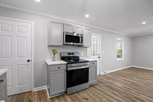 318 Elljean Rd, Easley, SC 29640 - Photo 21