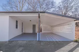 318 Elljean Rd, Easley, SC 29640 - Photo 9