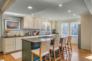 19 Rock Creek Dr, Greenville, SC 29605 - Photo 5