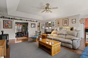 132 Englewood Dr, Inman, SC 29349 - Photo 9