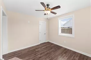 805 S Main St, Fountain Inn, SC 29644 - Photo 21