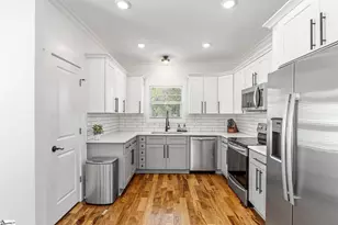 7 Railroad St, Greenville, SC 29607 - Photo 9