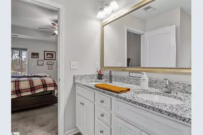 655 Autumn Breeze Walk, Inman, SC 33153 - Photo 23